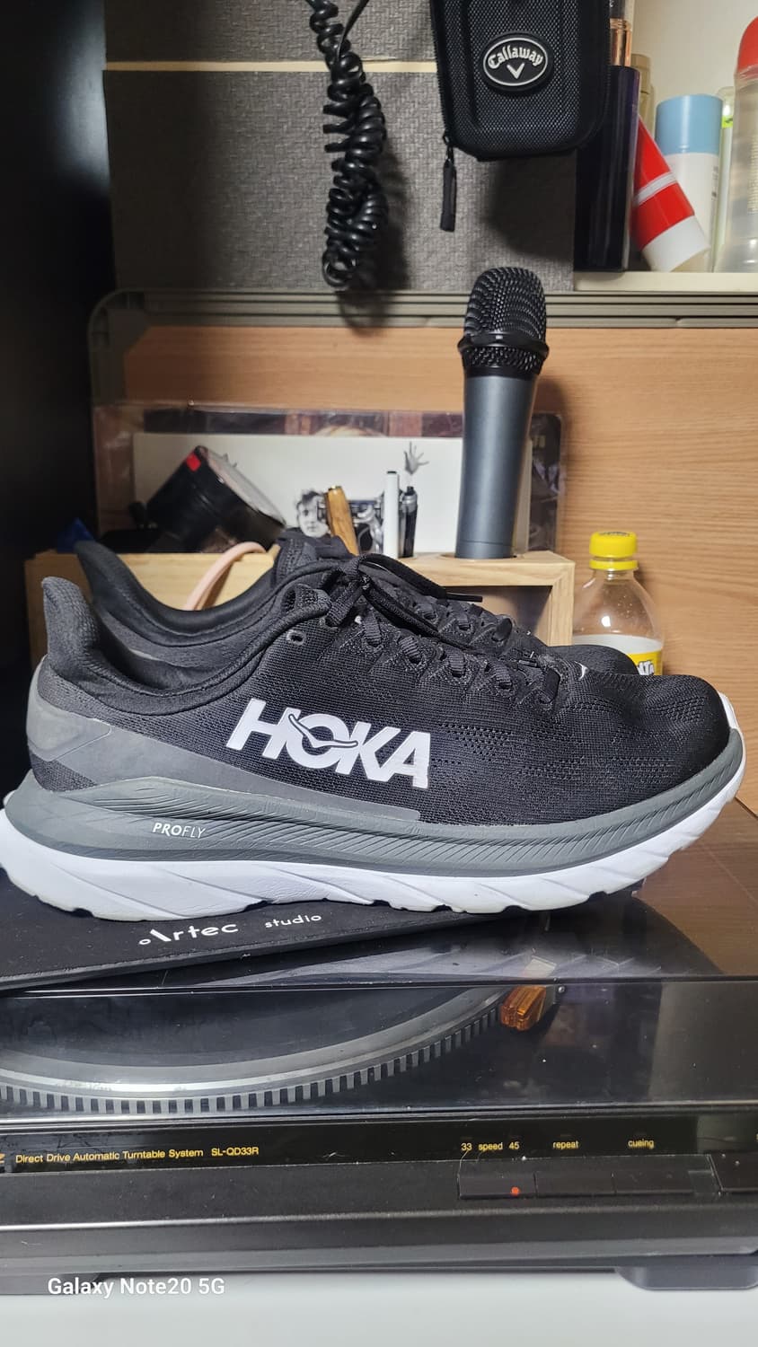 호카 마크4 스니커즈 상품이미지1