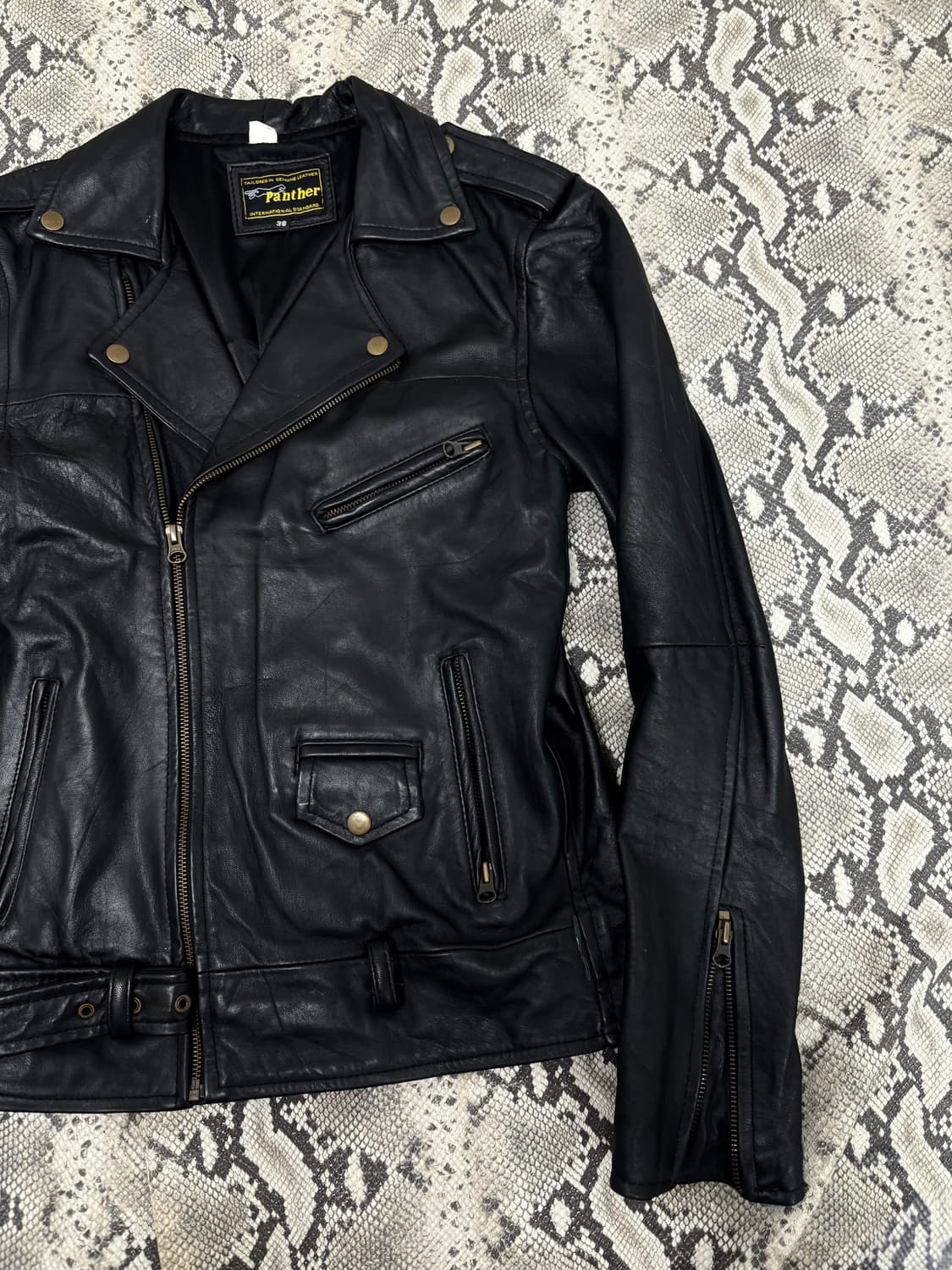 GENUINE LEATHER Black Chic Jacket 상품이미지3