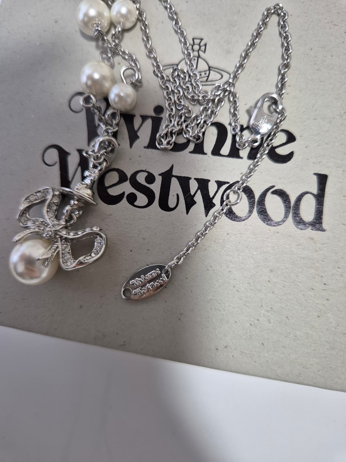 비비안웨스트우드 진주 펄 리본 목걸이 상품이미지2