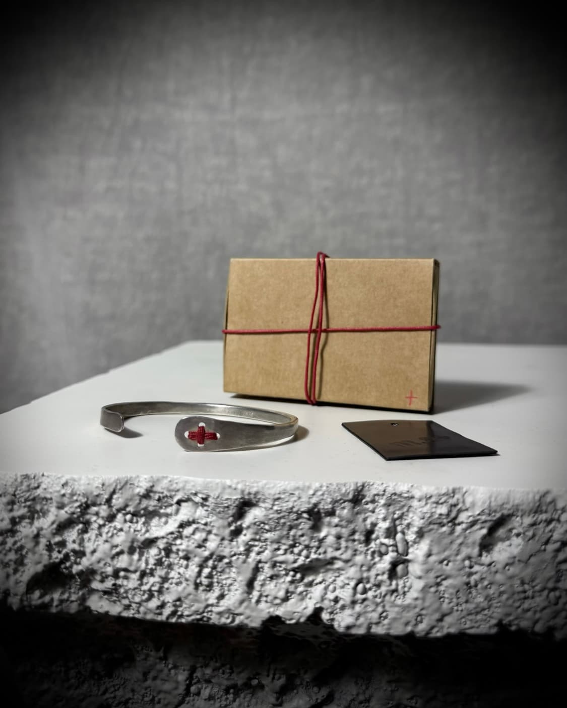 m.a+ Maurizio Amadei Stitched Bangle 상품이미지1