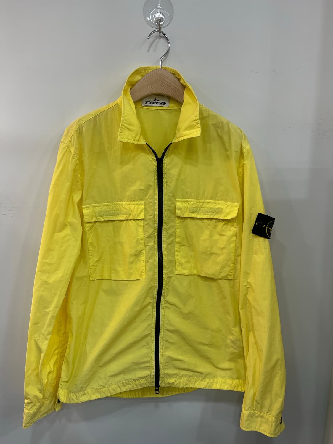 스톤아일랜드 옐로우 셔츠형 바람막이 자켓 상품이미지1