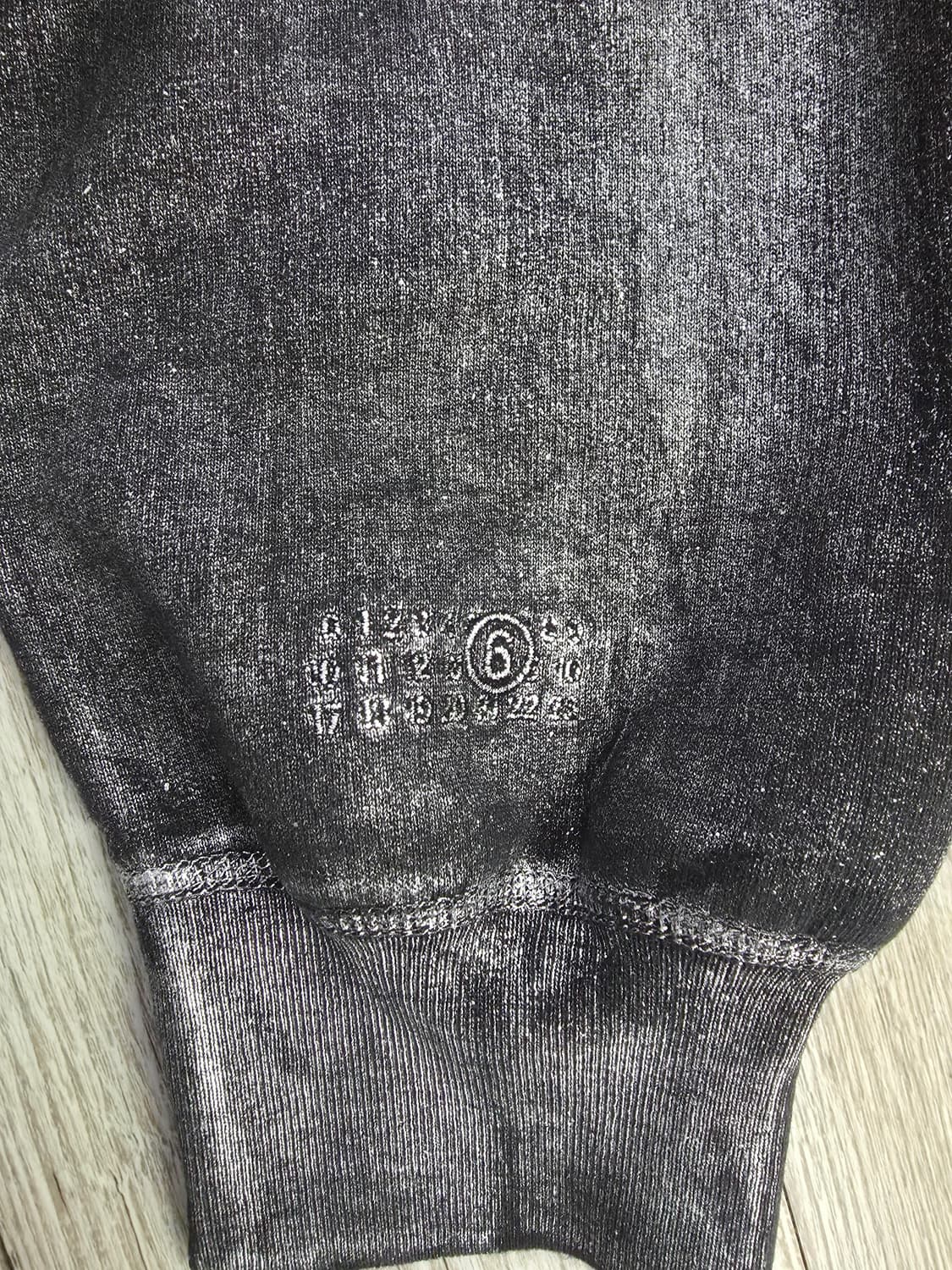 슈프림 x MM6 메종 마르지엘라 포일 후드 블랙 M사이즈 상품이미지6