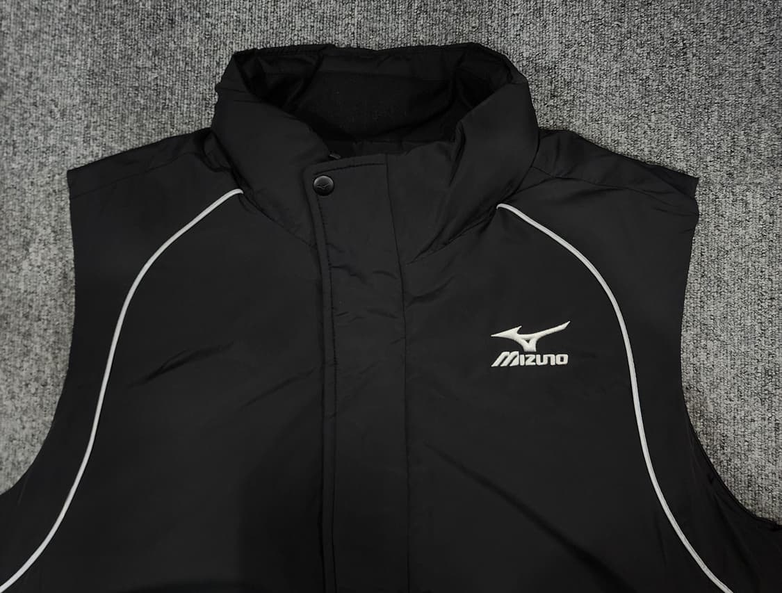 미즈노 라인포인트 에센셜 스포티 패딩 베스트 패딩조끼 XL 상품이미지4