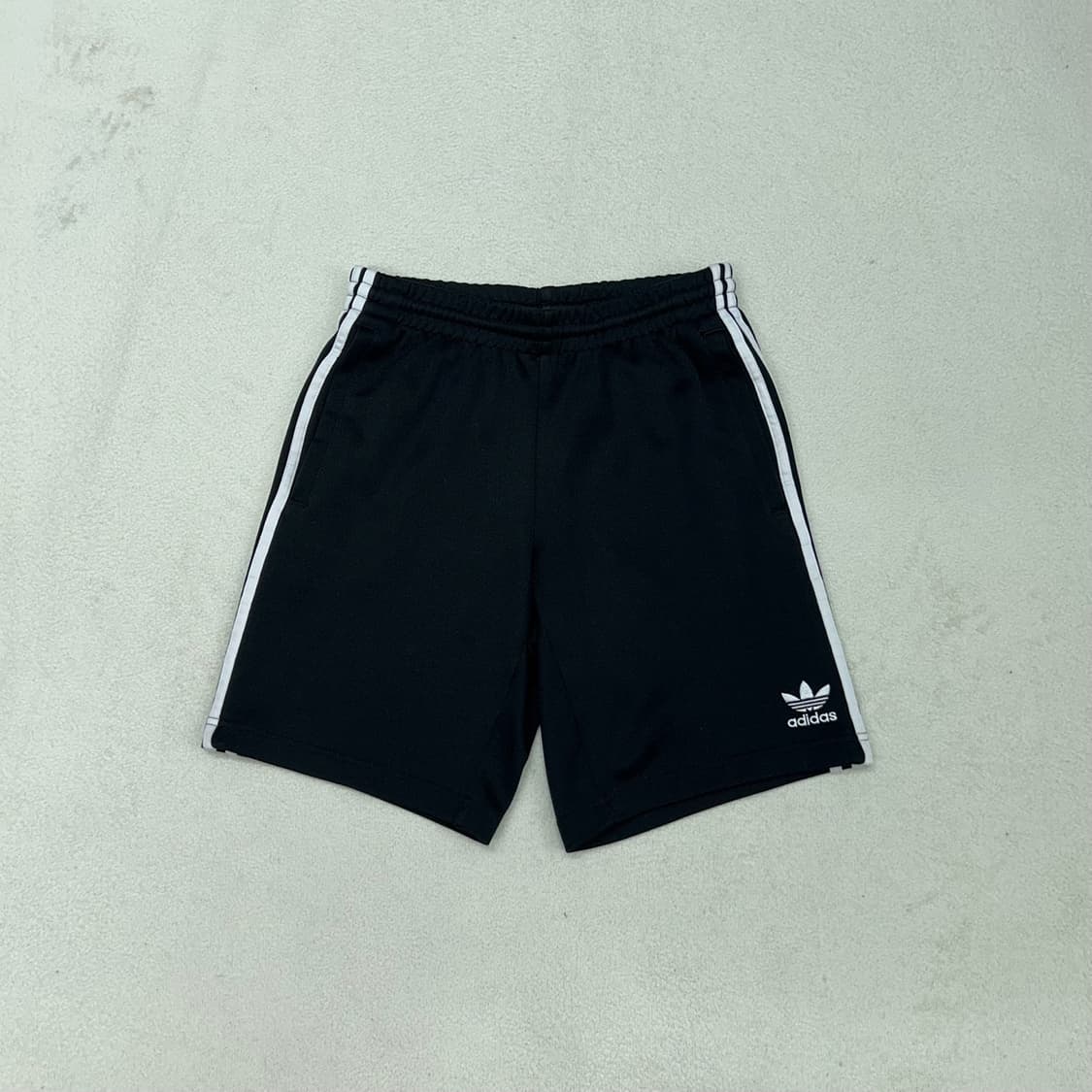 Adidas black firebird shorts 상품이미지3