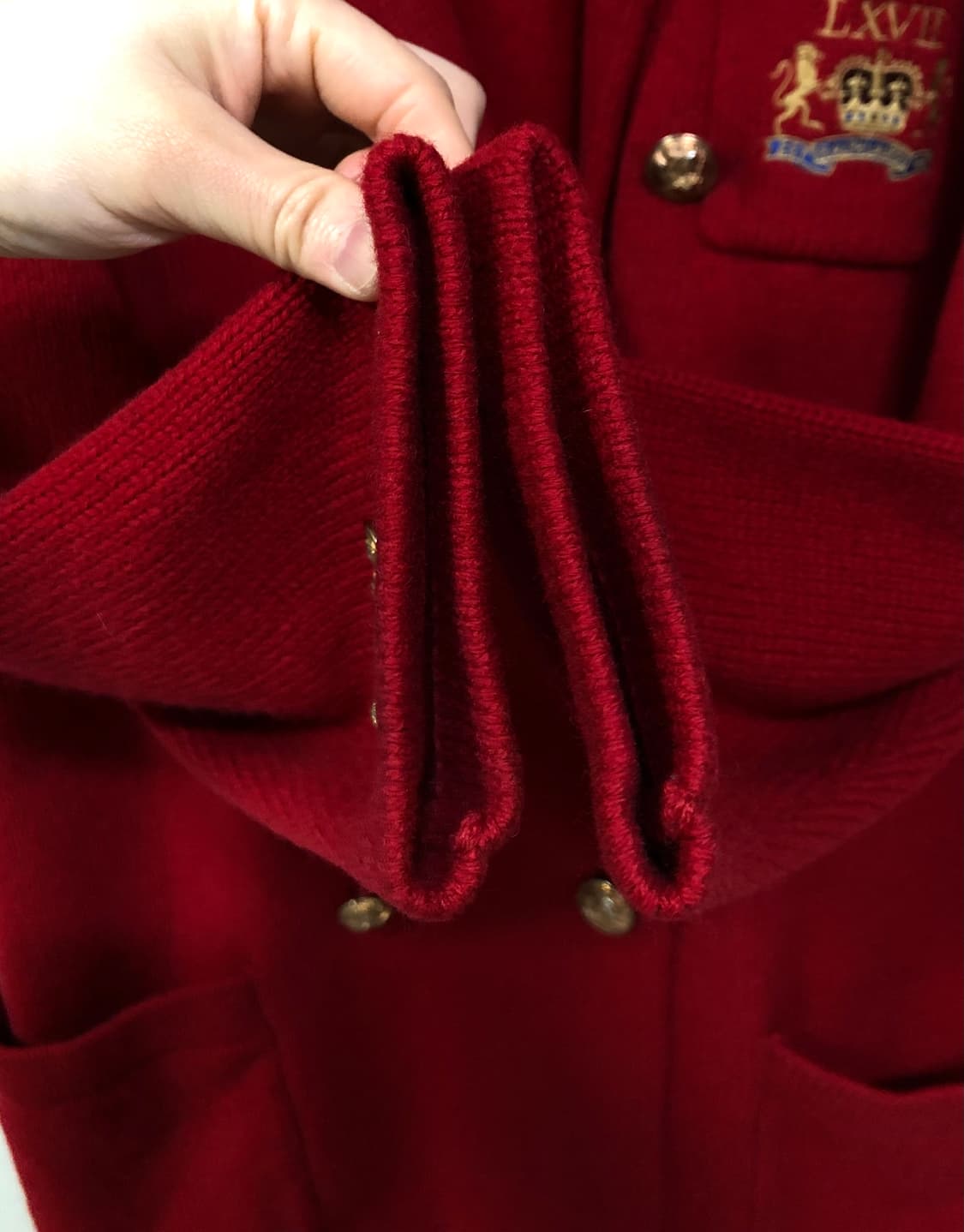 90s 폴로 셔틀랜드 울100% 금장 니트 블레이저 자켓 _ 딥레드 상품이미지5