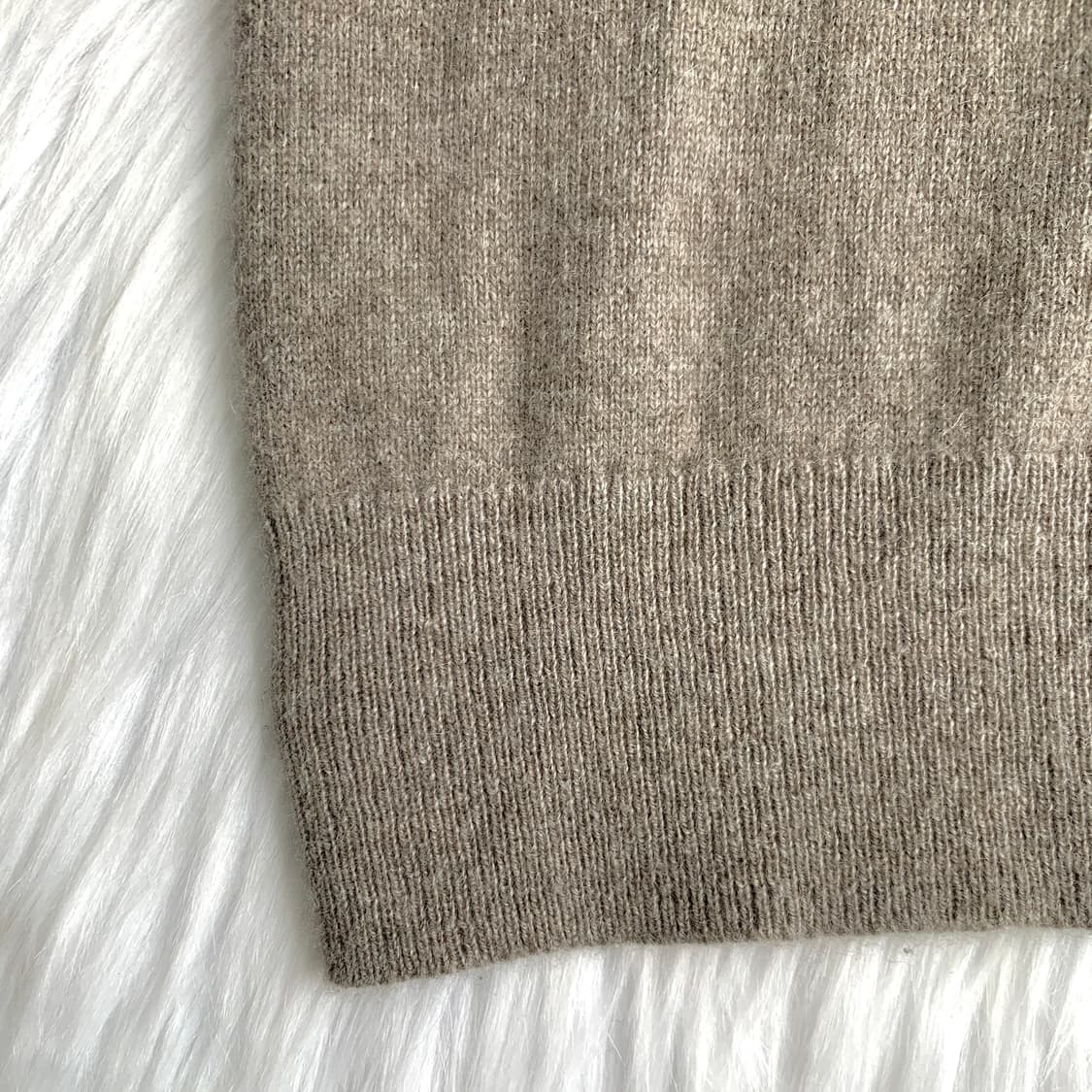 일본 유니클로 캐시미어 100 브이넥 니트 1768 상품이미지7