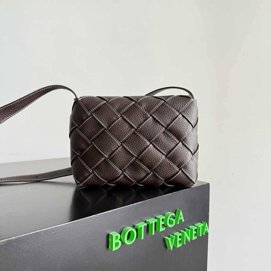 Bottega Veneta보테가베네타 2025 신상 남성 안디아모 토트백 상품이미지8