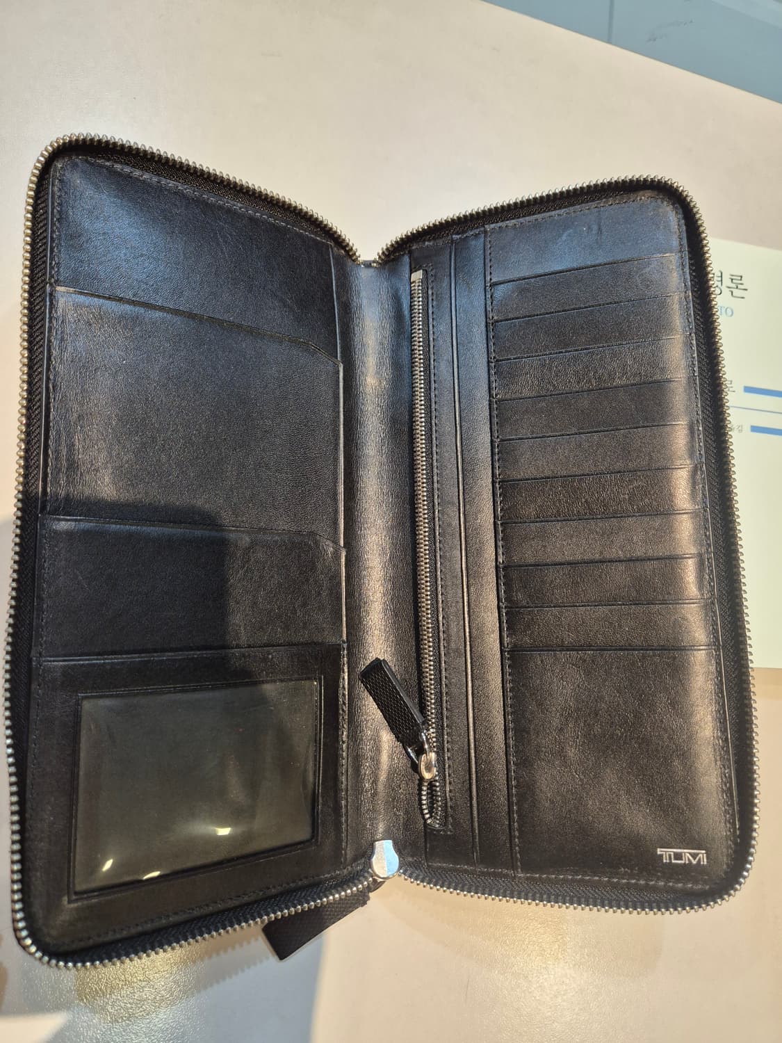 투미 여행지갑 판매합니다 상품이미지3