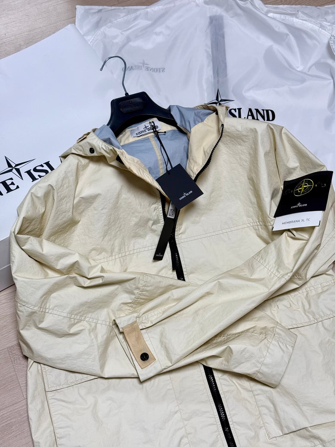 스톤아일랜드 멤브레인 3L TC 아이보리 XL 새상품 상품이미지1