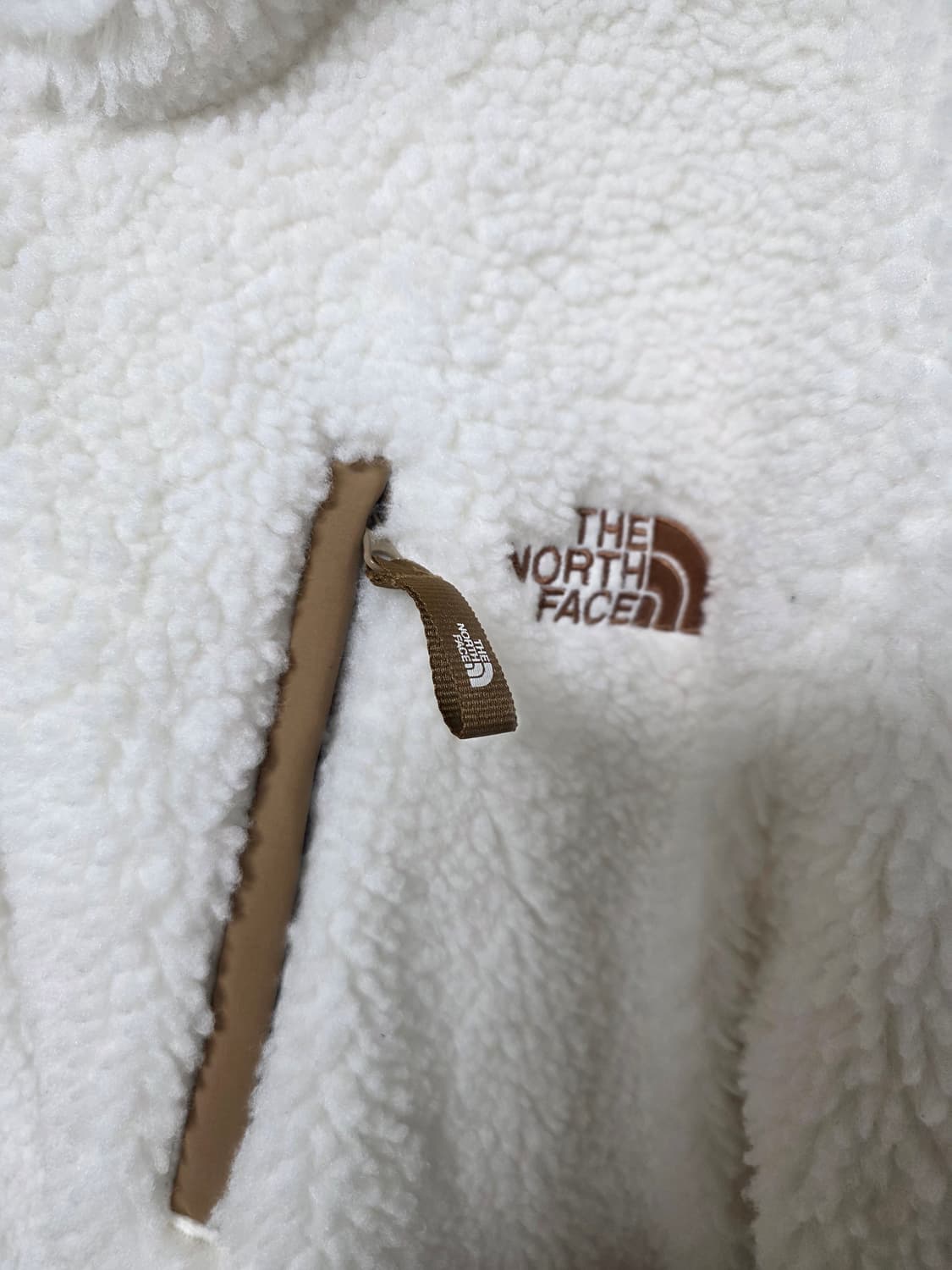 노스페이스 후드 플리스 쟈켓 상품이미지3