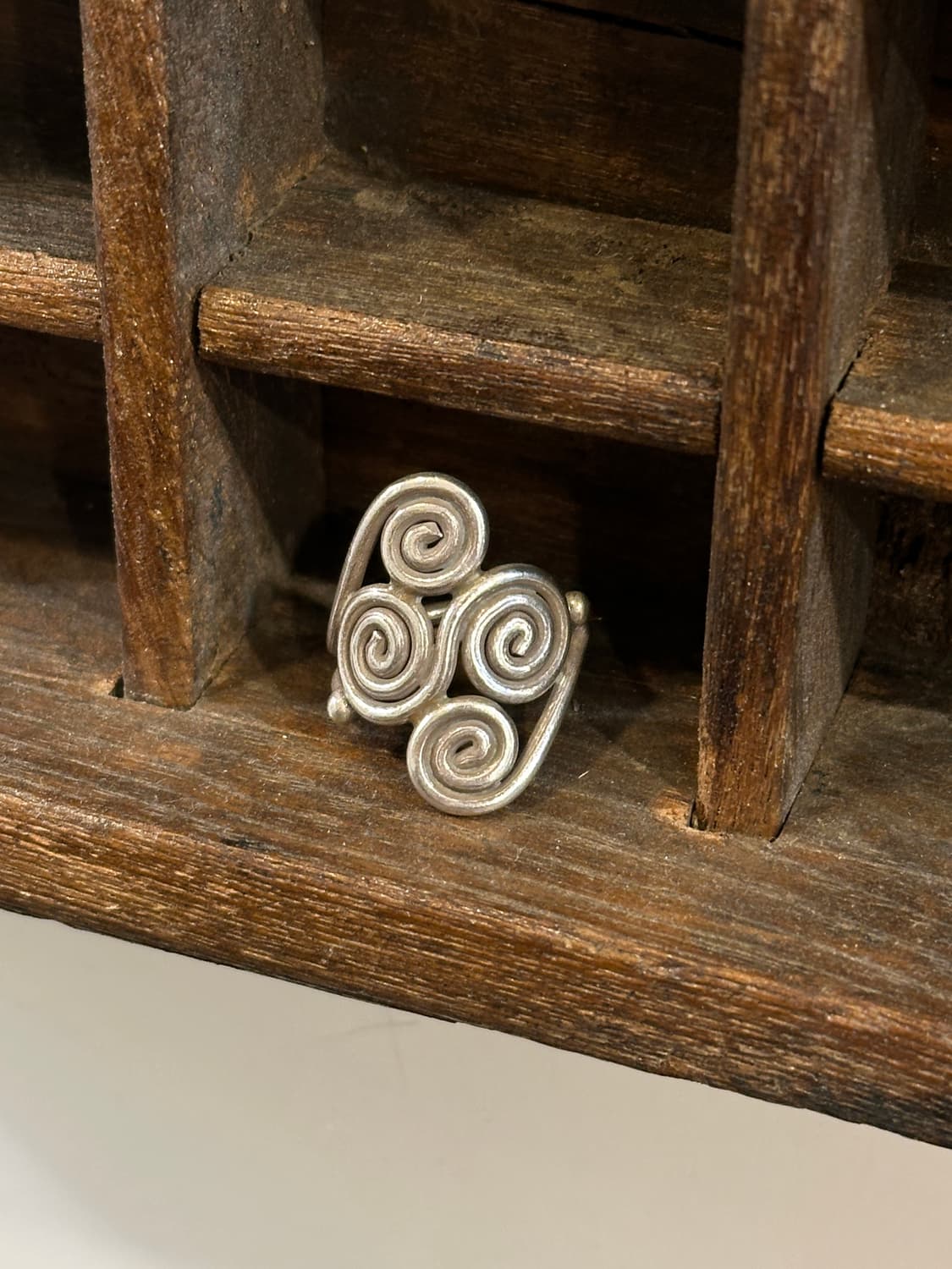 (Only 1)Musta Spiral Karensilver Ring 상품이미지4
