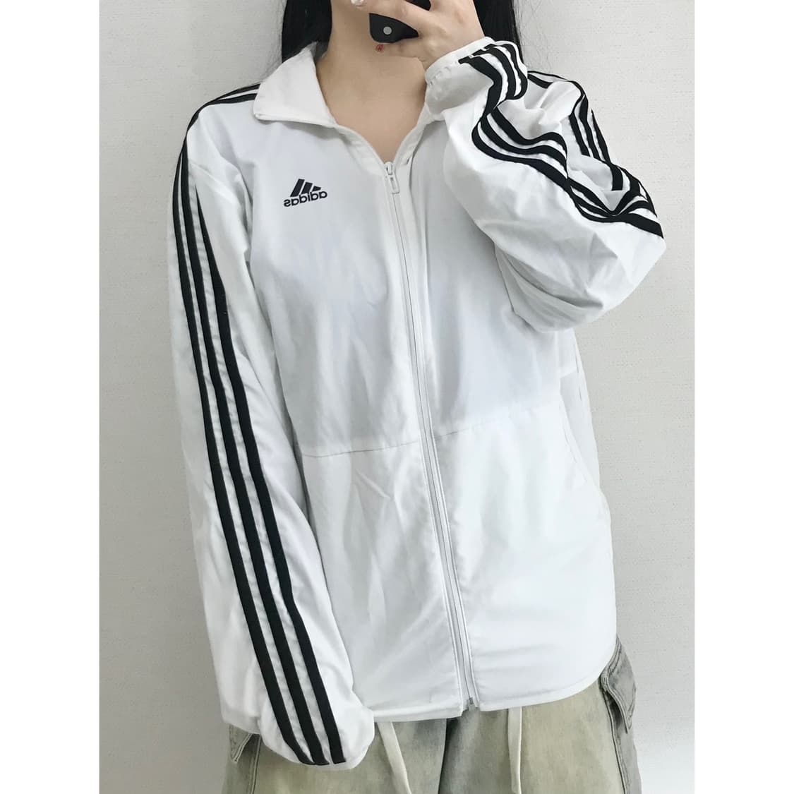 아디다스 화이트 바람막이 M 상품이미지1