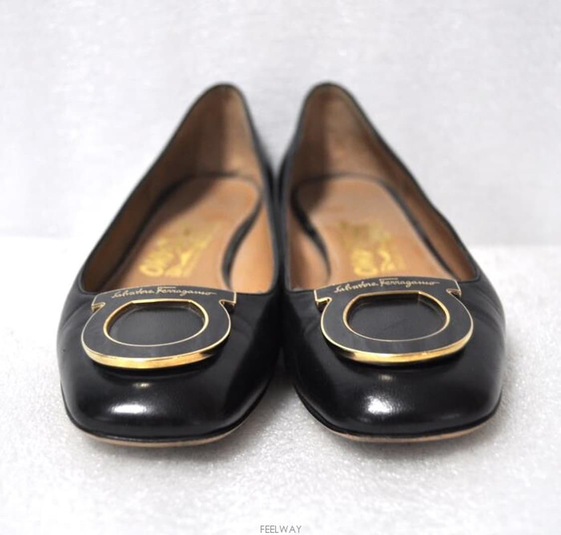 페레가모/여성플랫간치니가죽구두(사이즈230)정품 상품이미지1