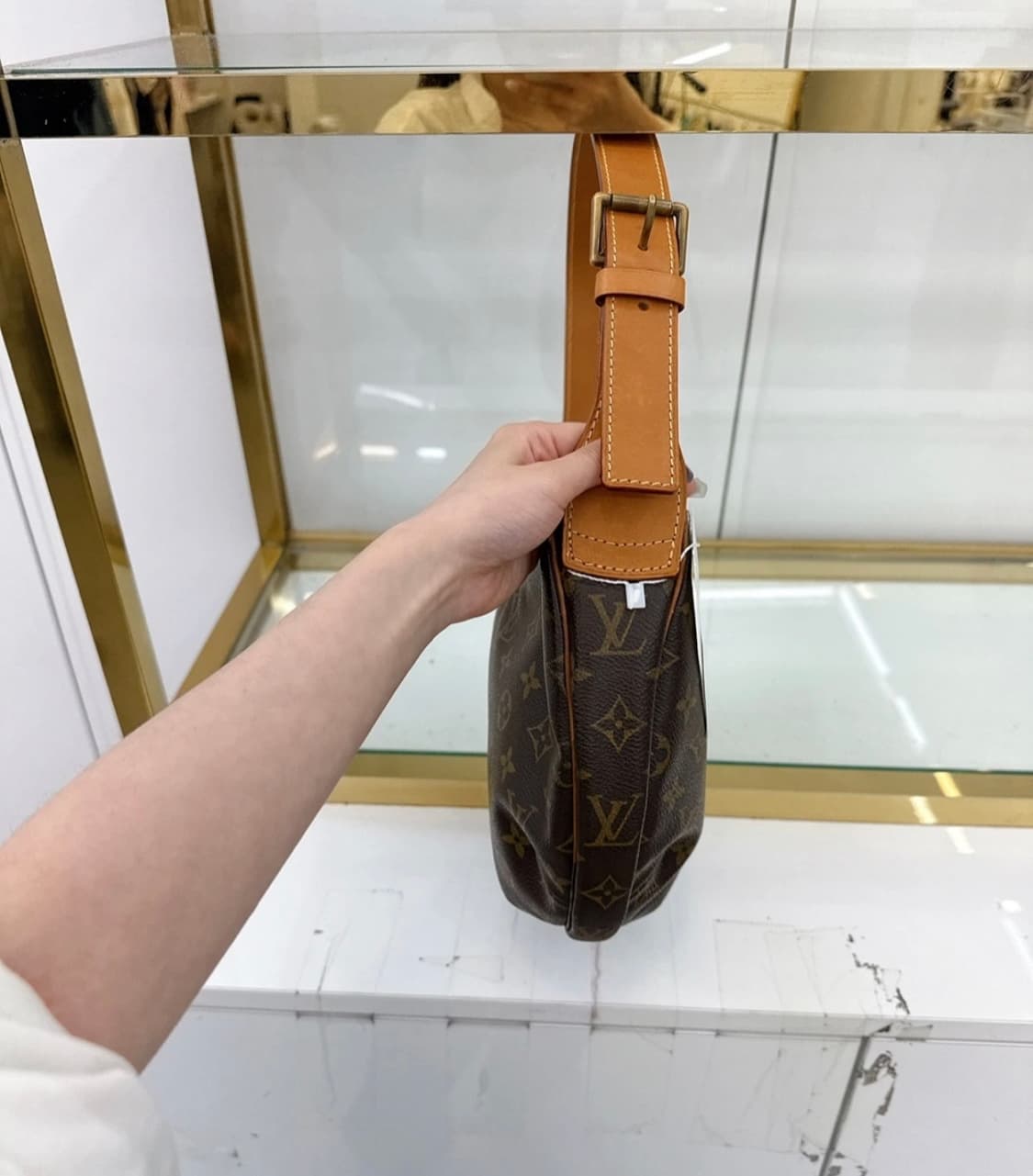 루이비통 모노그램 크로와상 숄더백 상품이미지2