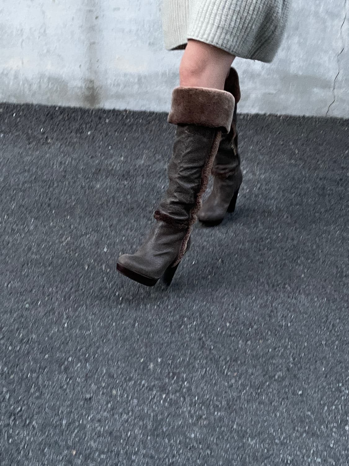 토리버치 시어링 롱부츠 상품이미지3