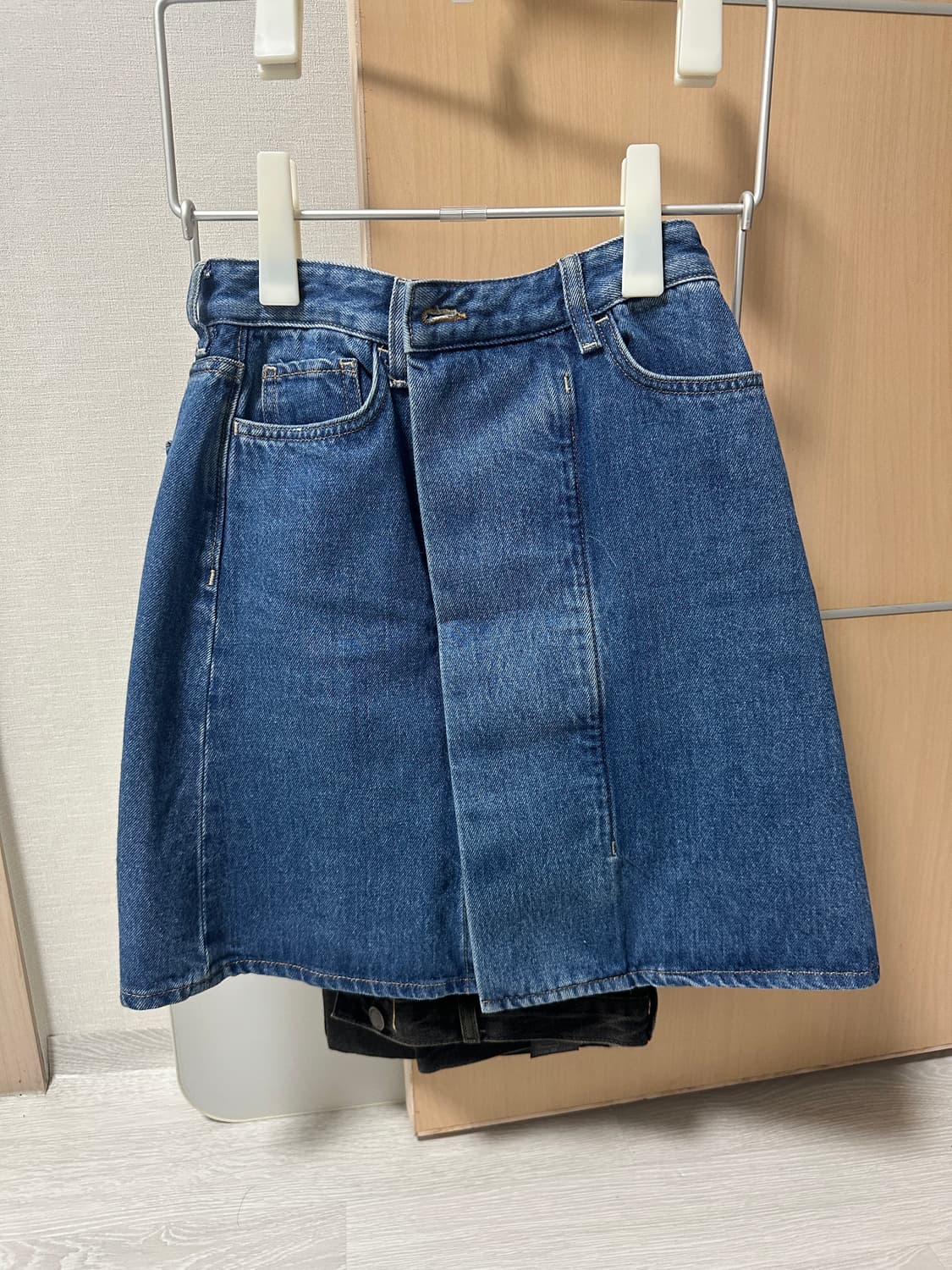 Cos데님 스커트 입니다.  상품이미지1