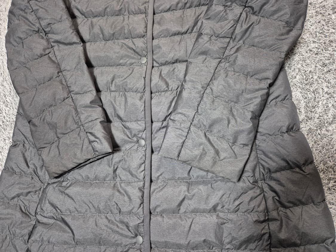 유니클로 여성 경량 롱패딩 XL 상품이미지3