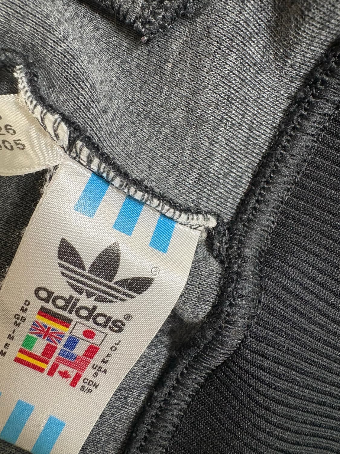 아디다스 빅로고 검흰 후드 져지 트랙탑 상품이미지3