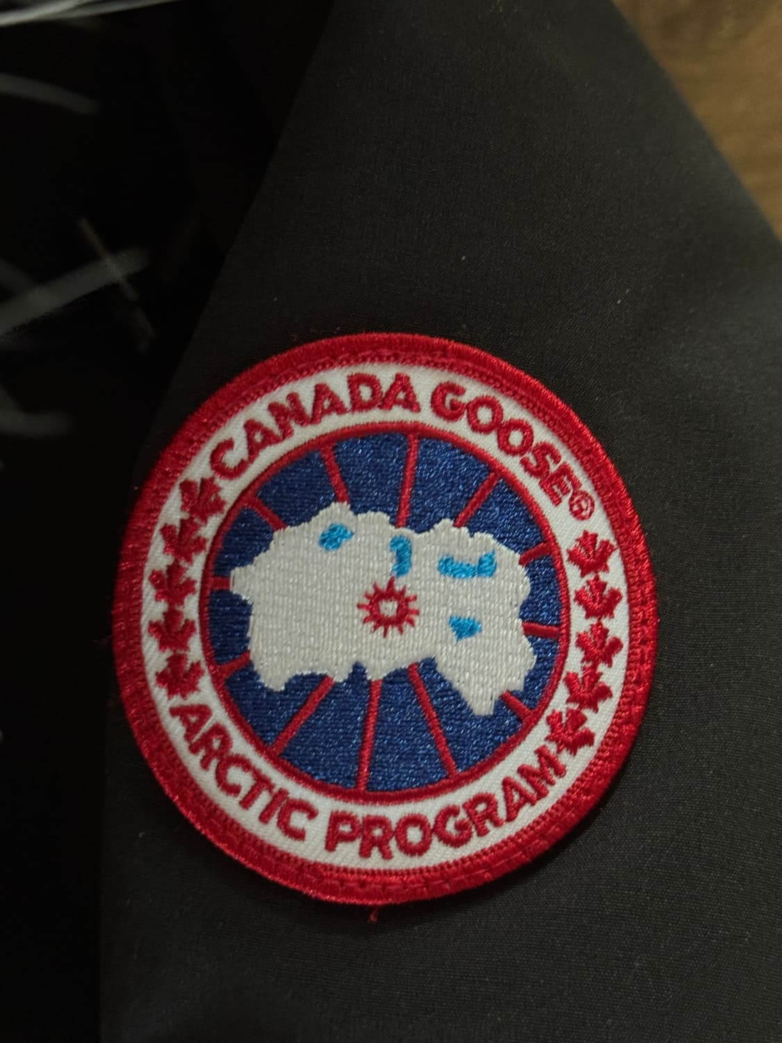 캐나다구스 랭포드패딩 상품이미지3