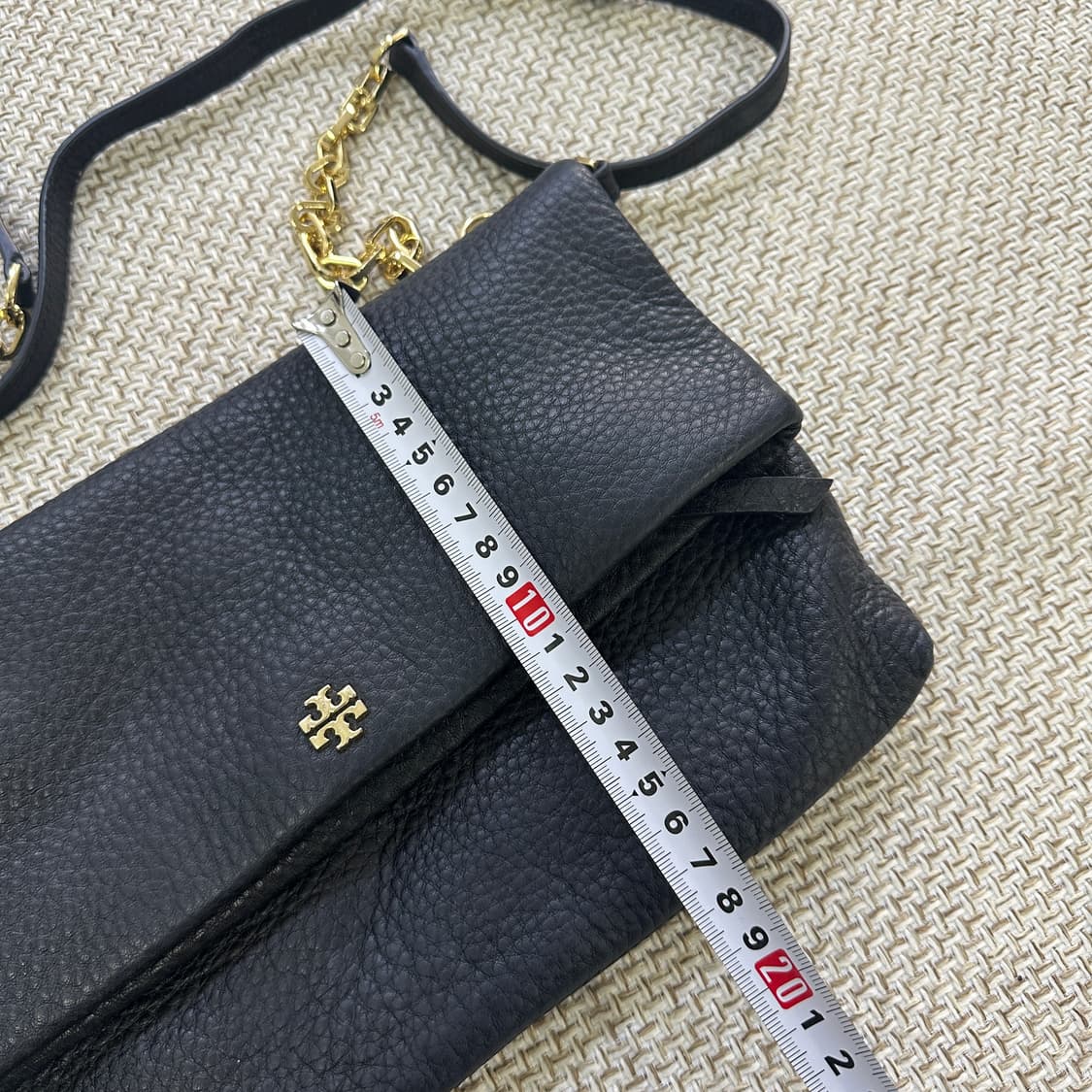 실측확인 토리버치 폴드오버 크로스백 0406D 상품이미지4