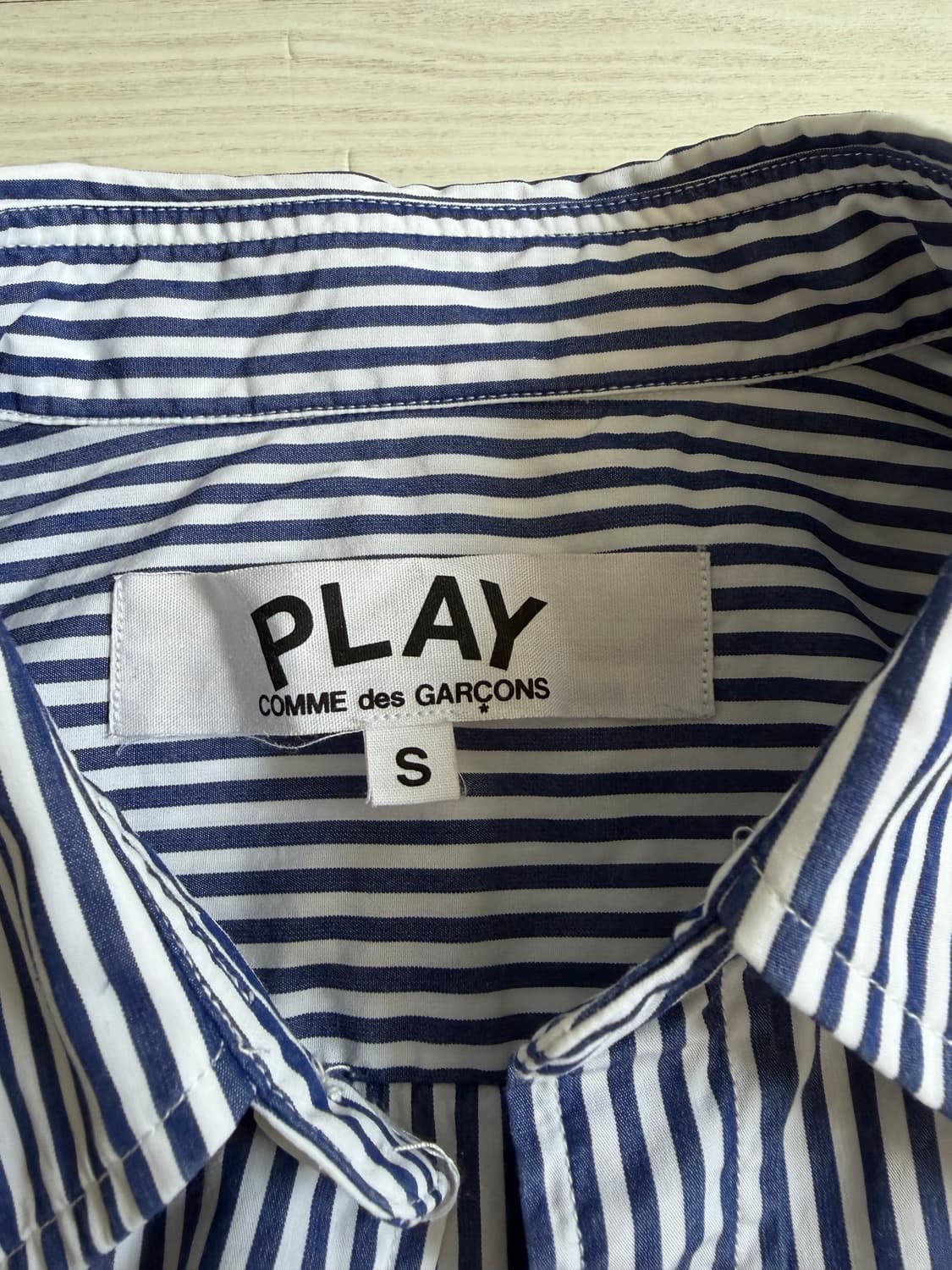 꼼데 여성 블루 스트라이프 셔츠 S 상품이미지3