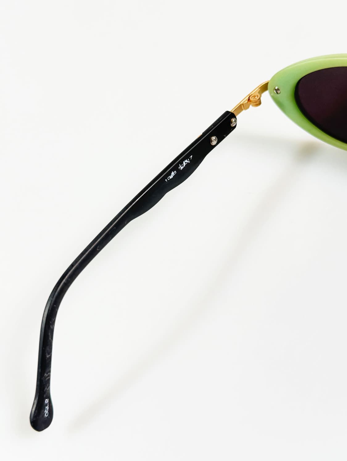 90s CHRISTIAN KEVIN 볼드 오벌 프레임 빈티지 선글라스 상품이미지7