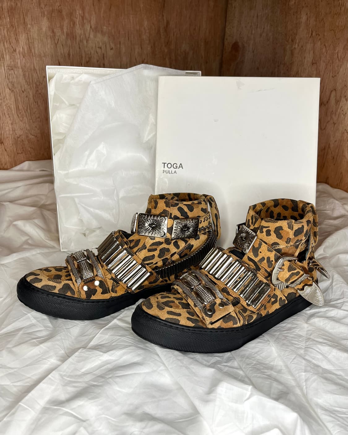 토가풀라 레오파드 메탈 버클 하이탑 스니커즈 상품이미지2