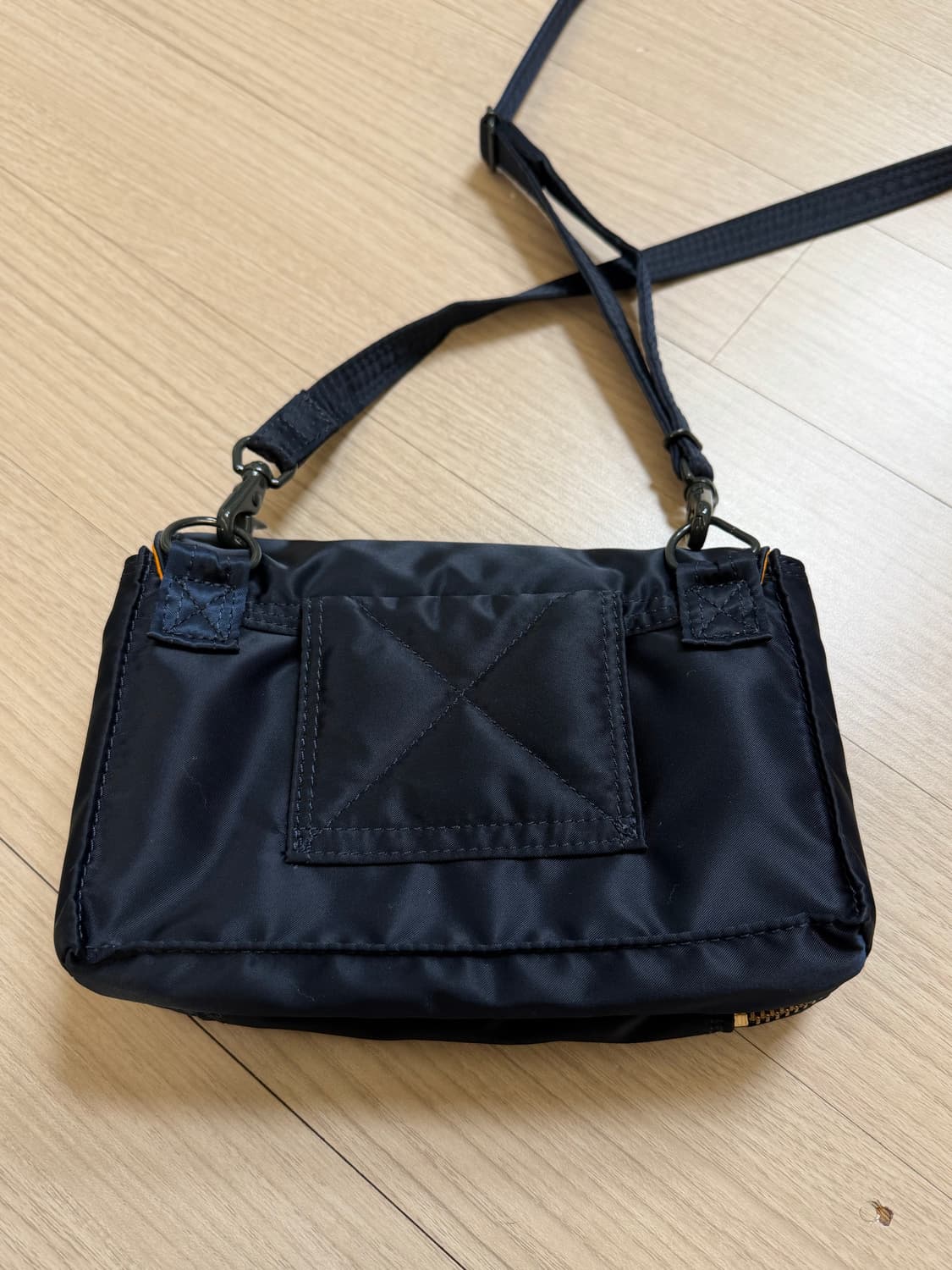 요시다 포터 탱커 스냅 숄더백 네이비 상품이미지5