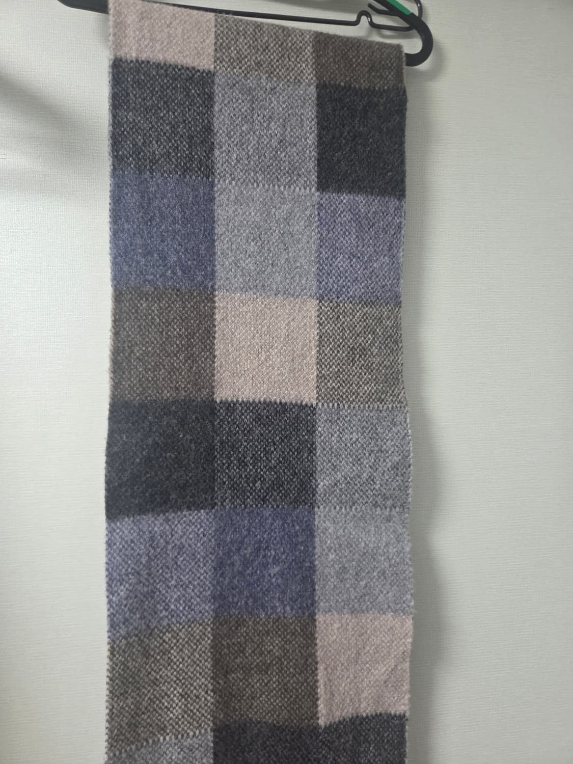 블랭크룸 로버트 맥키 머플러  상품이미지2