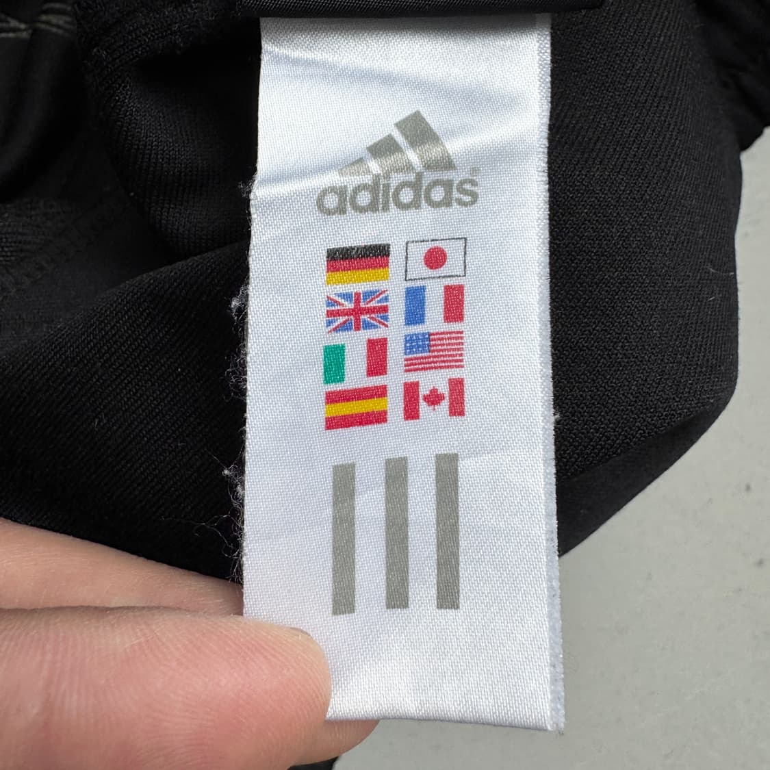 아디다스 00s 삼선 검금 올드스쿨 와이드 트랙팬츠 상품이미지8