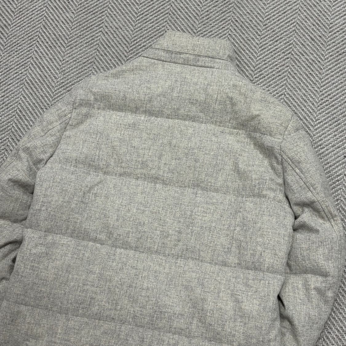 띠어리 투포켓 패디드 자켓 v1484  상품이미지4