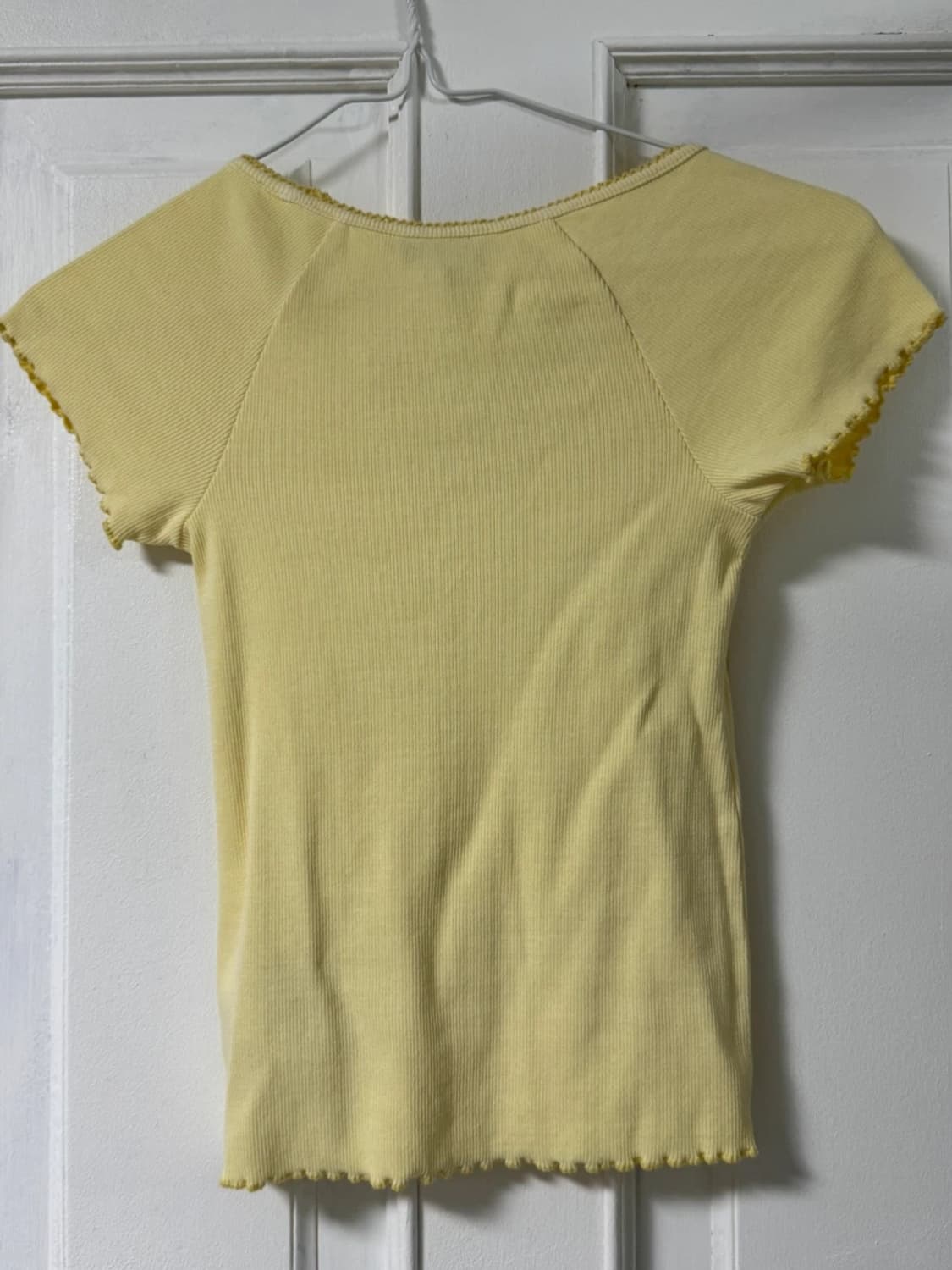 장원영 타미진스 브이넥 티셔츠 옐로우 (59000원) 상품이미지7