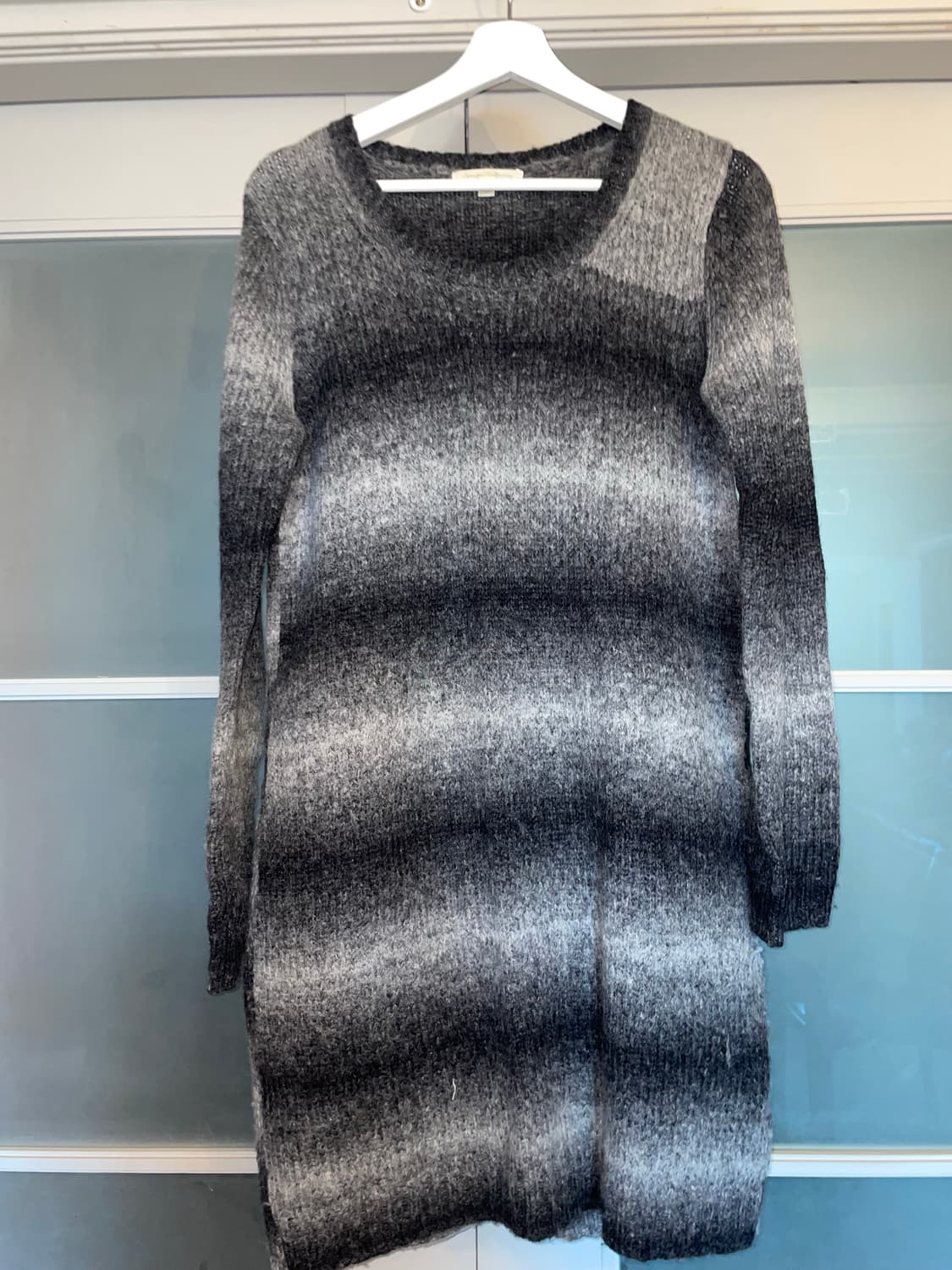 빈티지 그레이 그라데이션 니트 원피스 상품이미지1