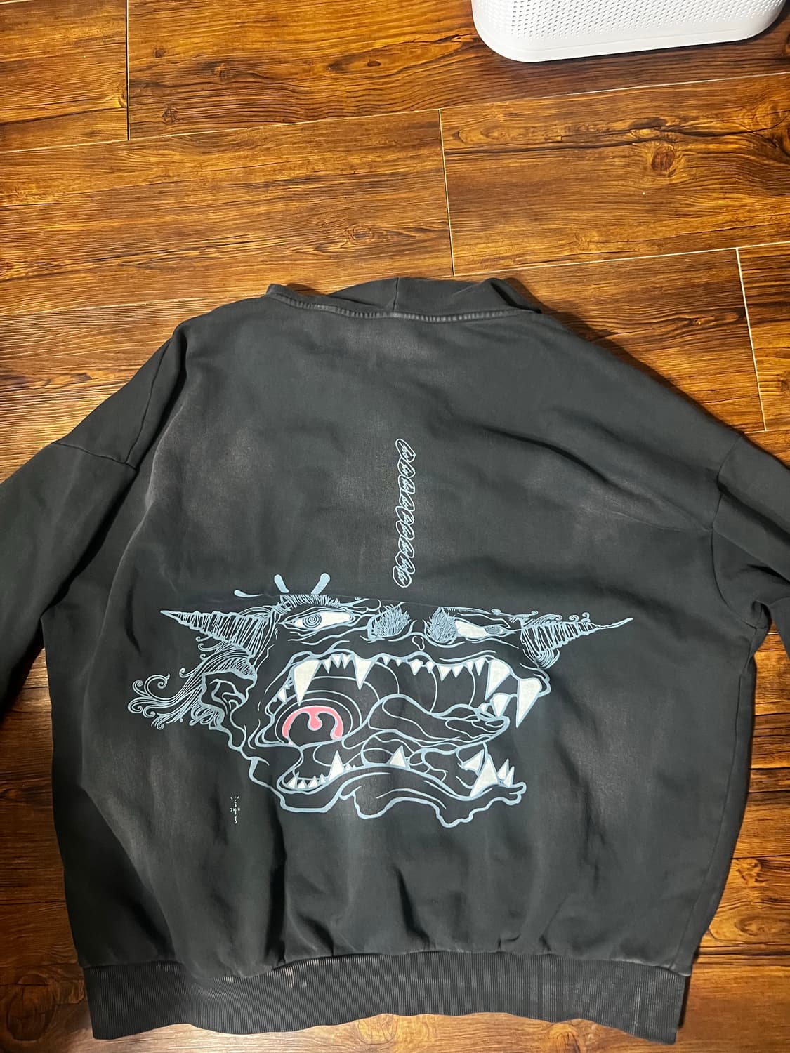 (새상품)트래비스캇 무라카미 리본 후드집업 상품이미지2