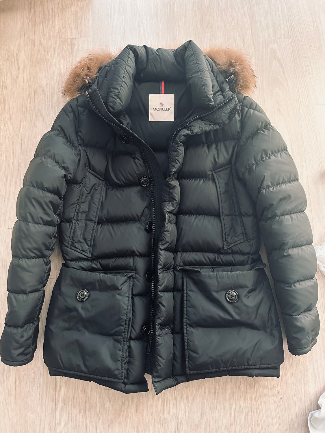 18FW 클루니 블랙 2사이즈 팝니다 상품이미지1