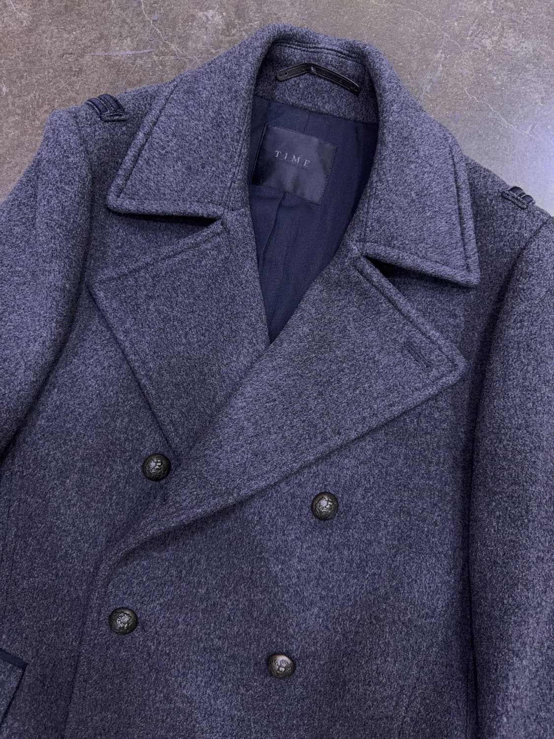 타임옴므 더블 블레스트 견장 울 코트 그레이 105 상품이미지3