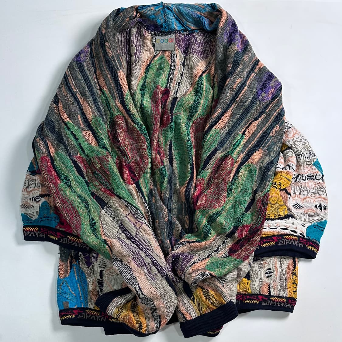 쿠지 케이블 니트 가디건 상품이미지1