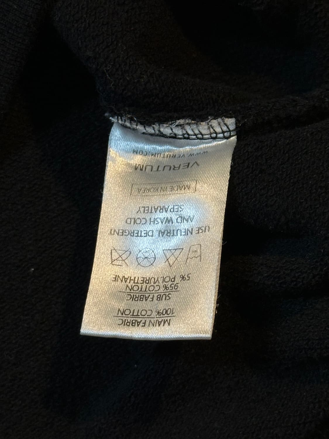 희귀) 베루툼 VERUTUM 로고 맨투맨 블랙 상품이미지6