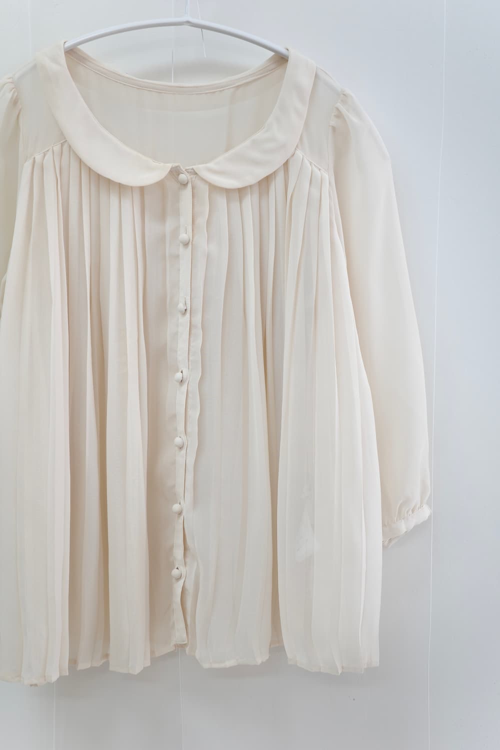 Earth&music round collar peach blouse 상품이미지5
