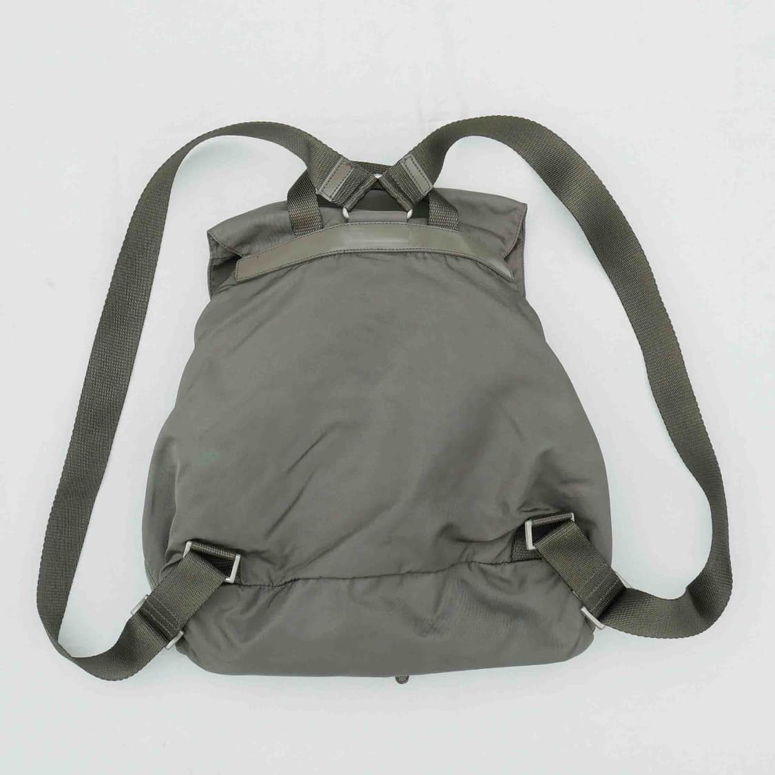 프라다 나일론 백팩 상품이미지2