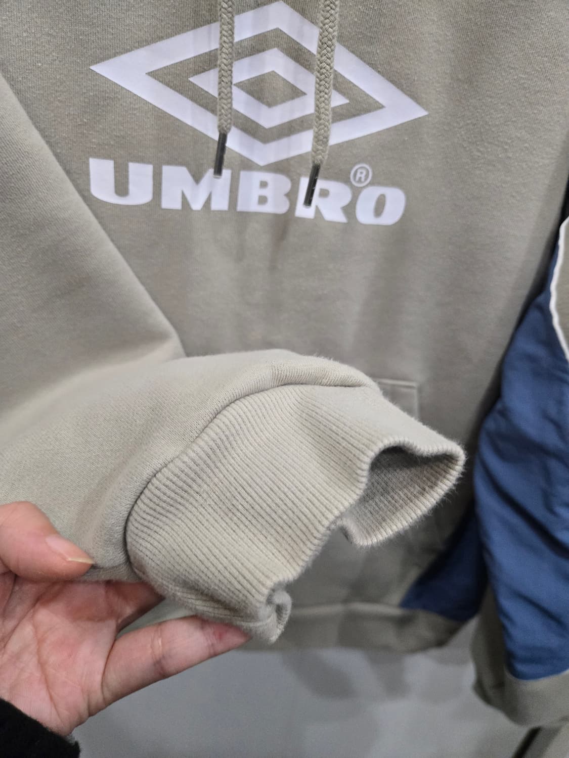 105,XL )) UMBRO 엄브로 기모 후드티셔츠! 디자인 이뻐요!~ 상품이미지4