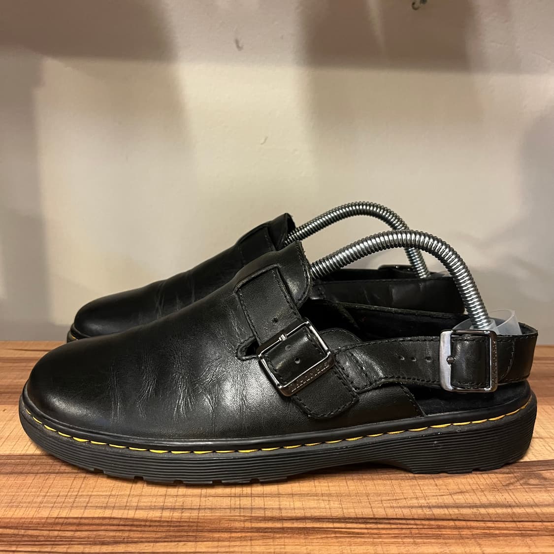 닥터마틴 샌들 상품이미지3