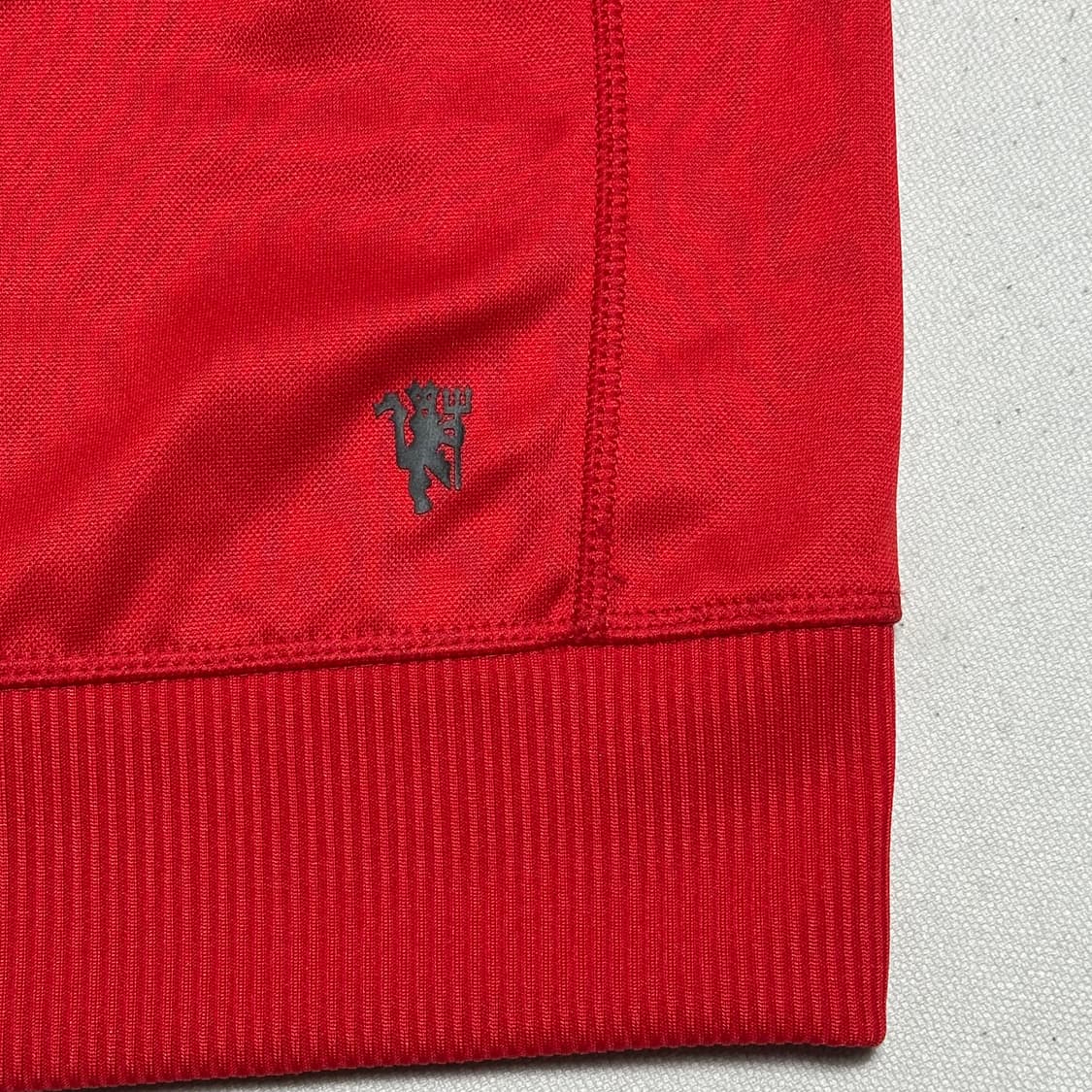 100 아디다스 맨체스터 유나이티드 레드 트랙탑  상품이미지6