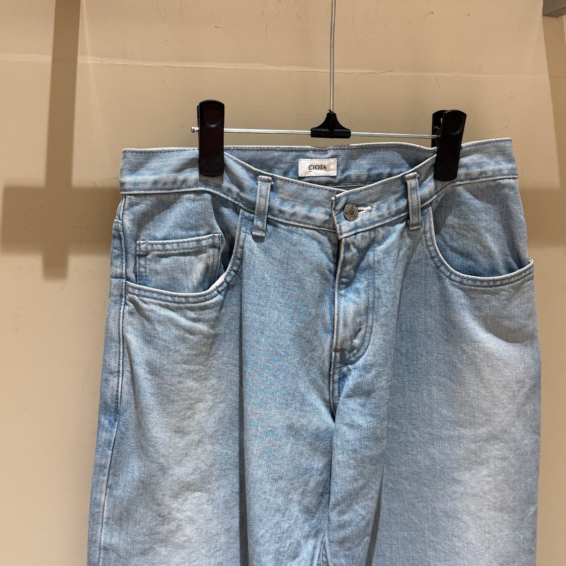 시오타 13.5oz 배기 데님 라이트 블루 데미지 상품이미지2