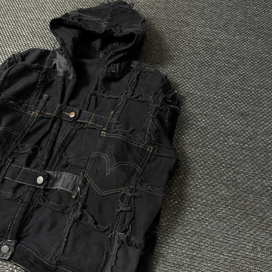 빈티지 흑청 리워크 패치 후드 커스텀 데님 자켓 상품이미지4