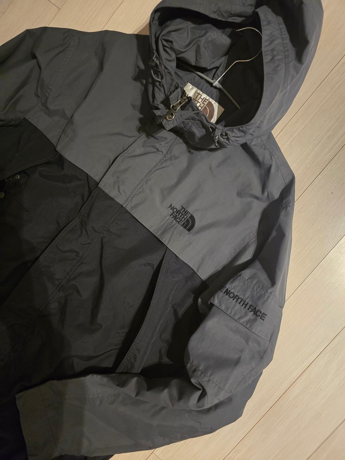 노스페이스 화이트라벨 바람막이 L 상품이미지5