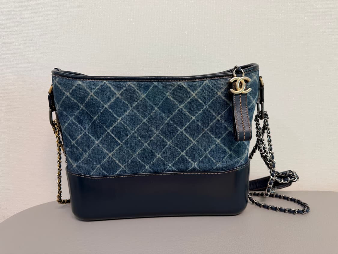 샤넬 가브리엘 데님 호보백 미듐 상품이미지1