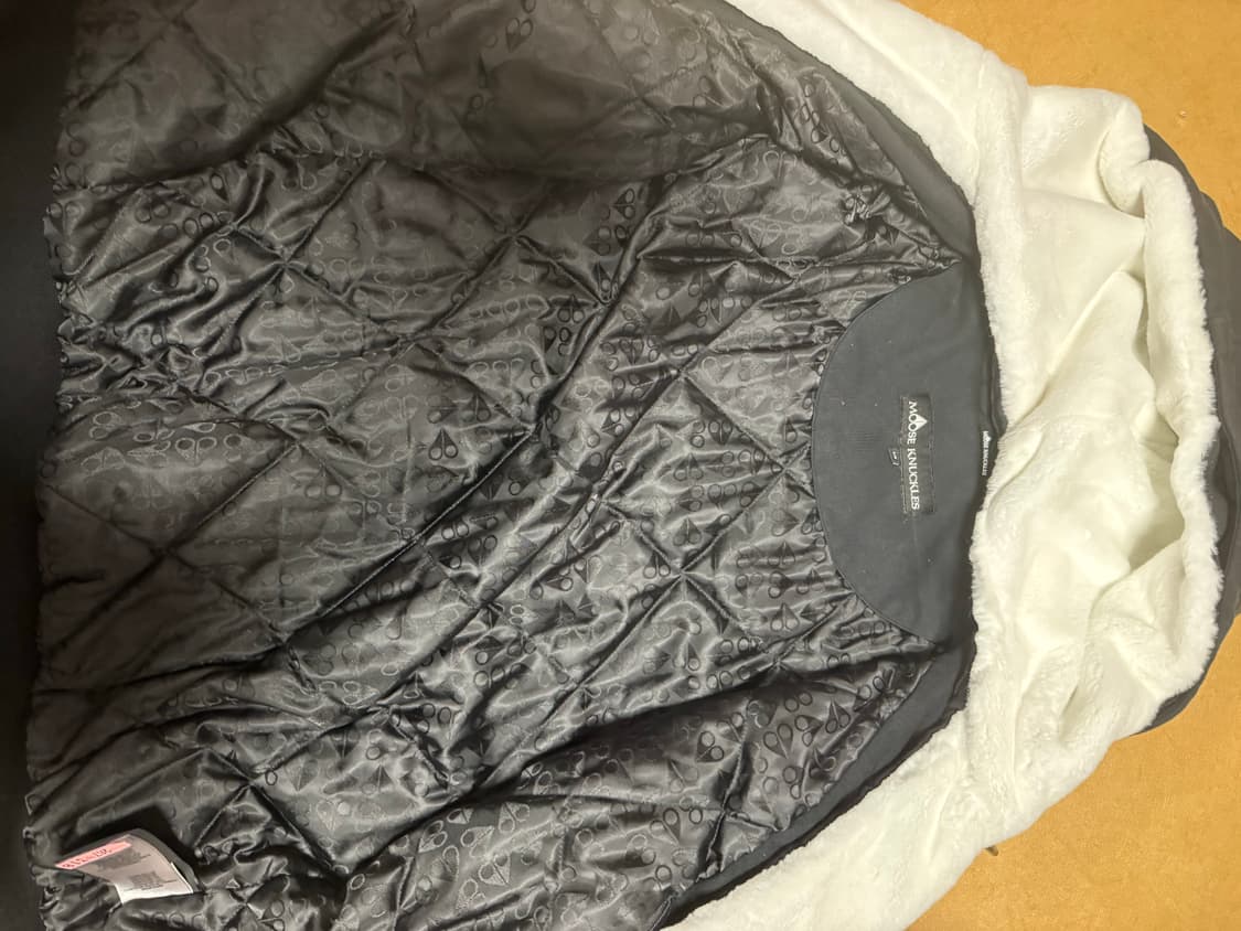 무스너클 버니스웨터 상품이미지5