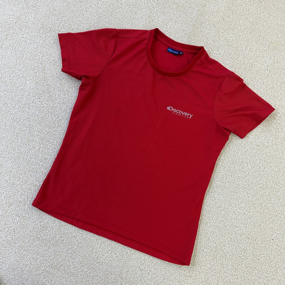 100 디스커버리 레드 컬러 반팔0319D 상품이미지1