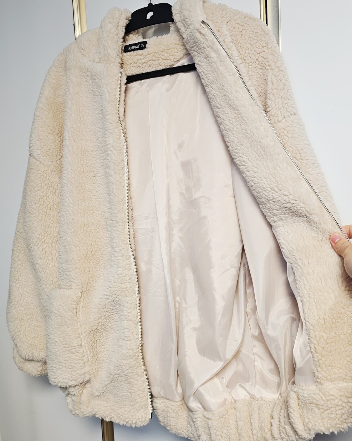 HOTPING 뽀글이 후드 집업 아이보리 상품이미지3